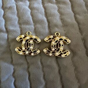 Gold Designer-Inspired Pendant Set